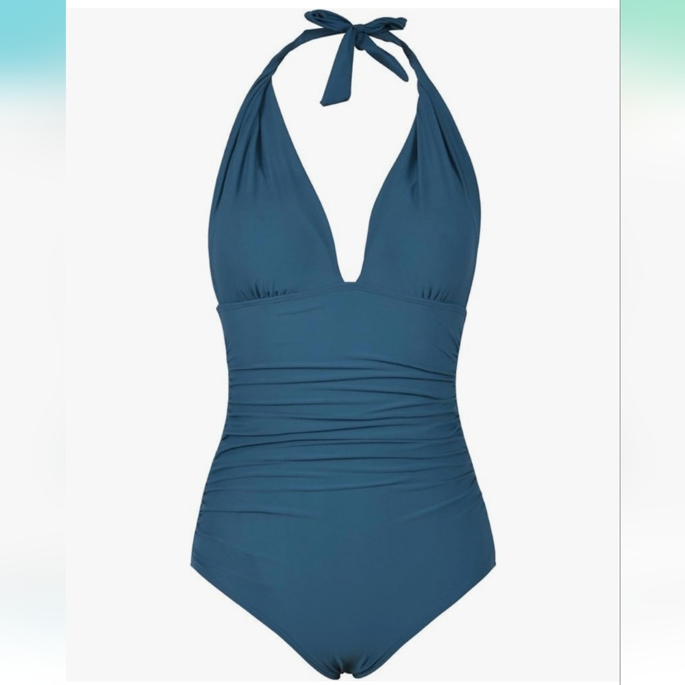 Flattering Halter Top Bathing Suit with Tummy Control Size US 10
